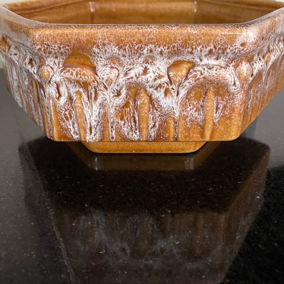 VINTAGE 1960s HAEGER 291 HEXAGON BULB SUCCULENT PLANTER 9” gold/brown drip glaze - Picture 6 of 15
